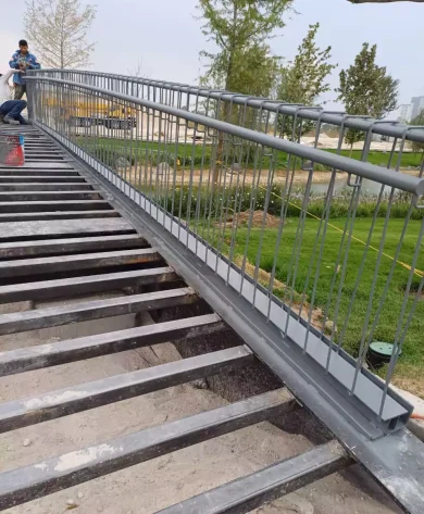 HERRERÍAS  BARANDAL CON DISEÑO